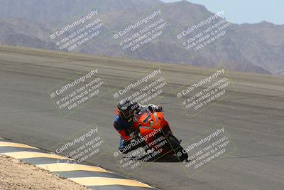 media/Apr-10-2022-SoCal Trackdays (Sun) [[f104b12566]]/Bowl (11am)/